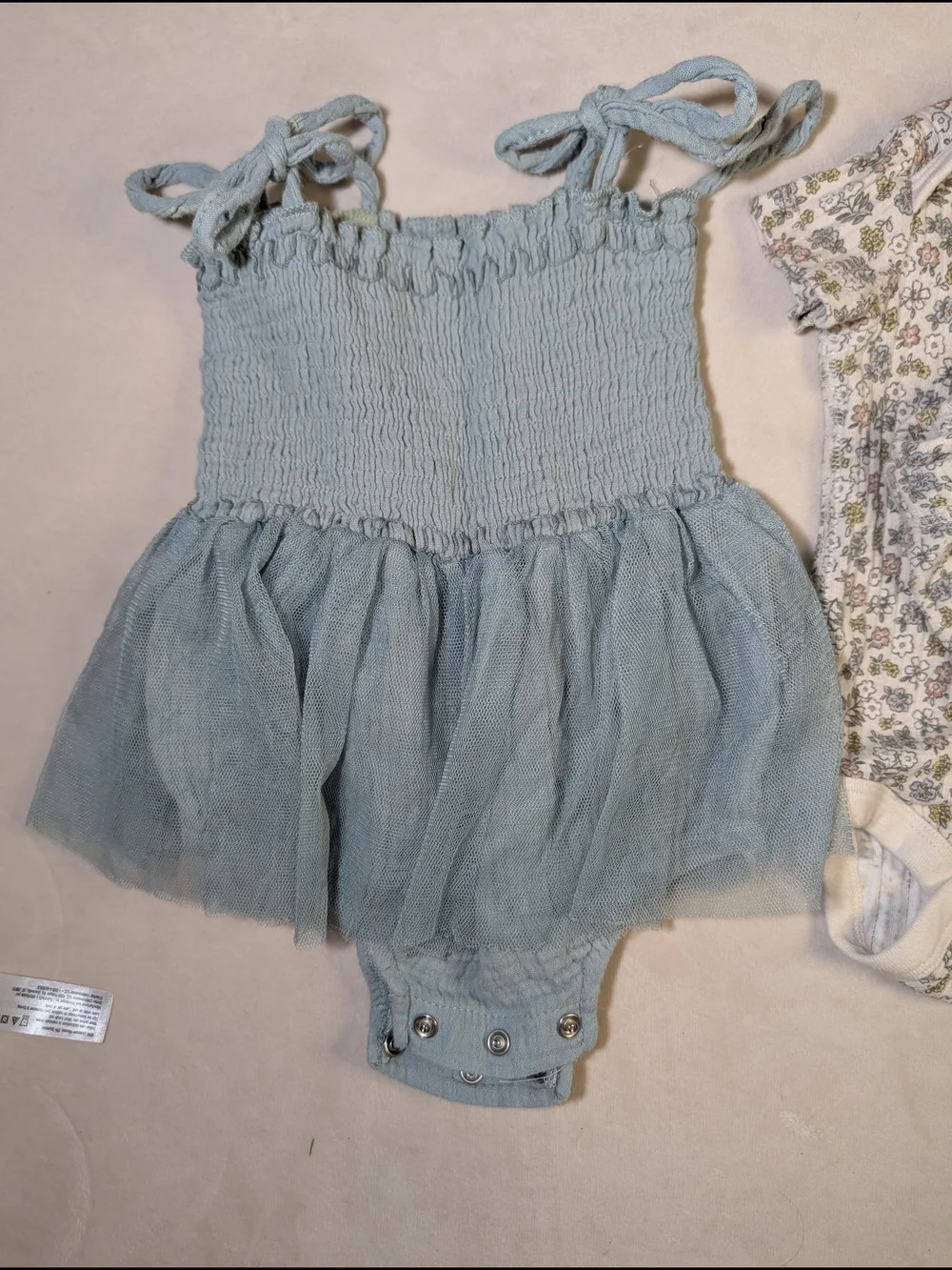 Baby Girls Two-Piece Bodysuit Set in Light Blue and Floral